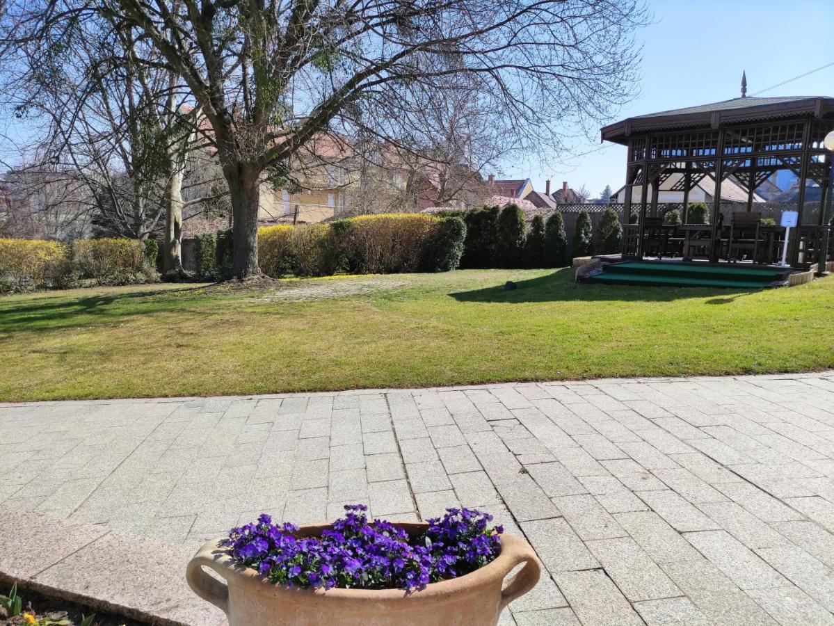 Spa Residence Carbona Siesta Apartman Хевіз Екстер'єр фото